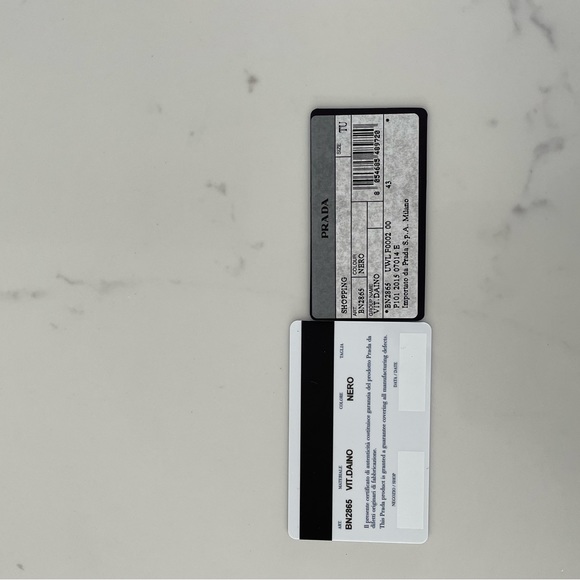 Prada Leather Tote Black, 💯 Authentic - Picture 9 of 10